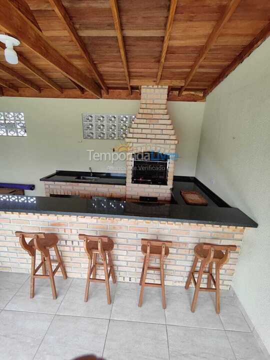 Casa para aluguel de temporada em Pontal do Paraná (Praia de Leste)