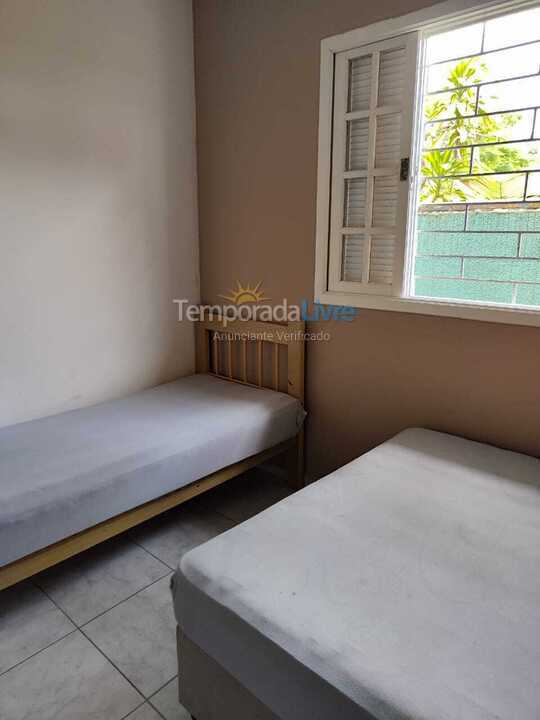 Casa para aluguel de temporada em Pontal do Paraná (Praia de Leste)