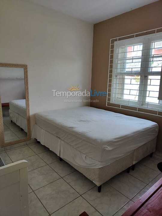 Casa para aluguel de temporada em Pontal do Paraná (Praia de Leste)