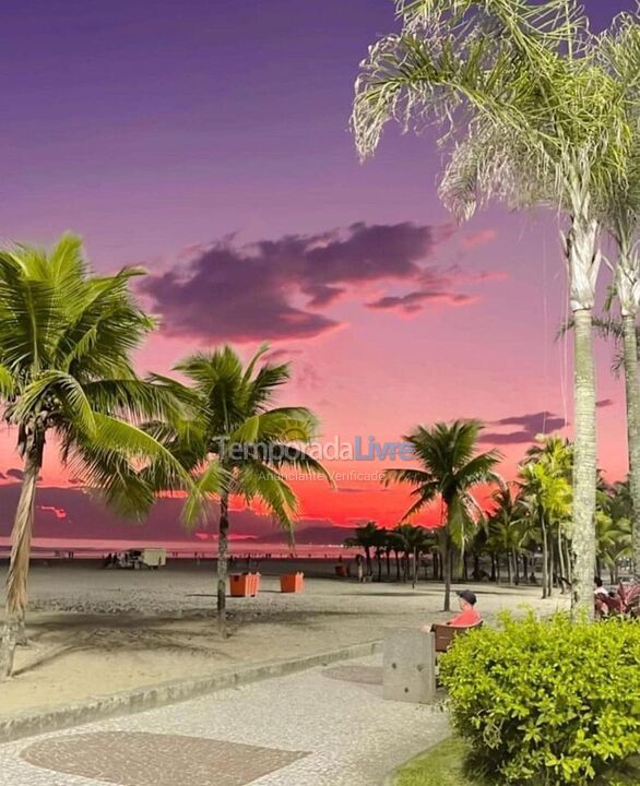 Apartamento para aluguel de temporada em Praia Grande (Praia do Caiçara)