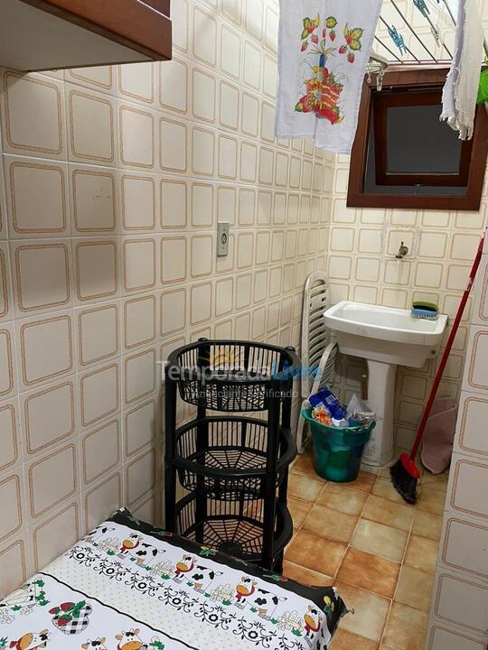 Apartamento para aluguel de temporada em Ubatuba (Praia Grande)