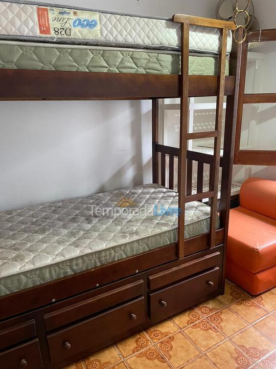 Apartamento para aluguel de temporada em Ubatuba (Praia Grande)