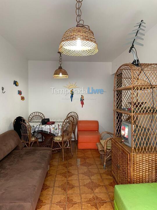 Apartamento para aluguel de temporada em Ubatuba (Praia Grande)