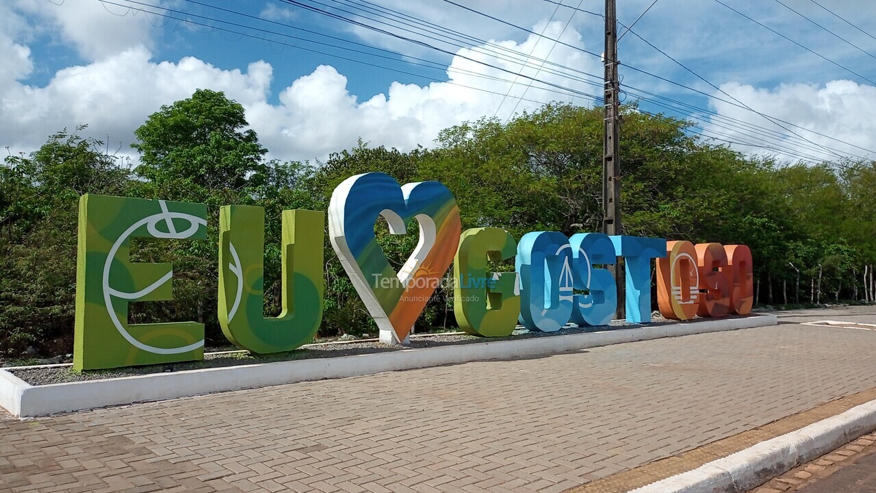 Casa para aluguel de temporada em Touros (Monte Alegre)