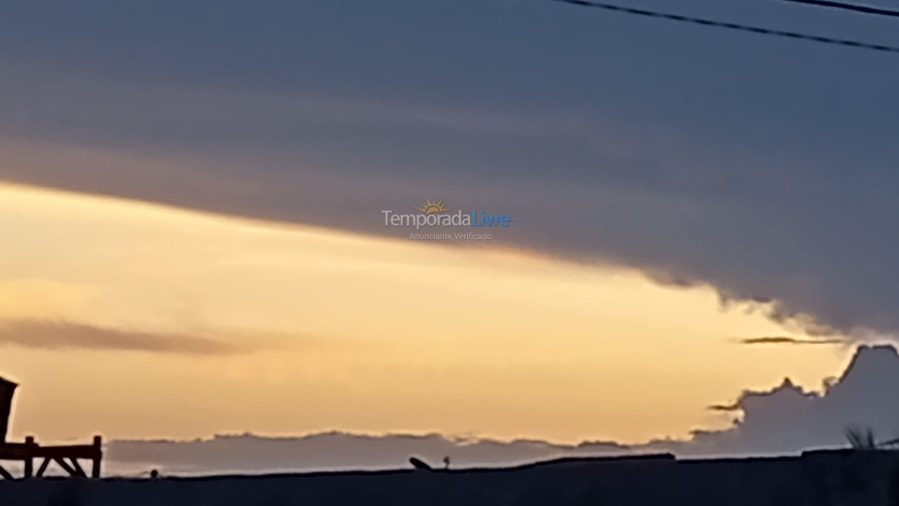 Casa para aluguel de temporada em Touros (Monte Alegre)