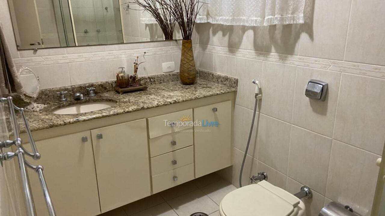 Apartamento para aluguel de temporada em Guarujá (Enseada)