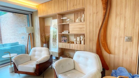 Clean Luxurious House, of the Highest Standard in Juquehy