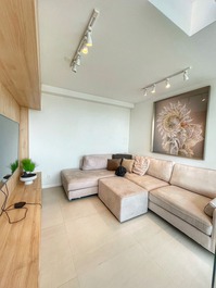 Clean Luxurious House, of the Highest Standard in Juquehy