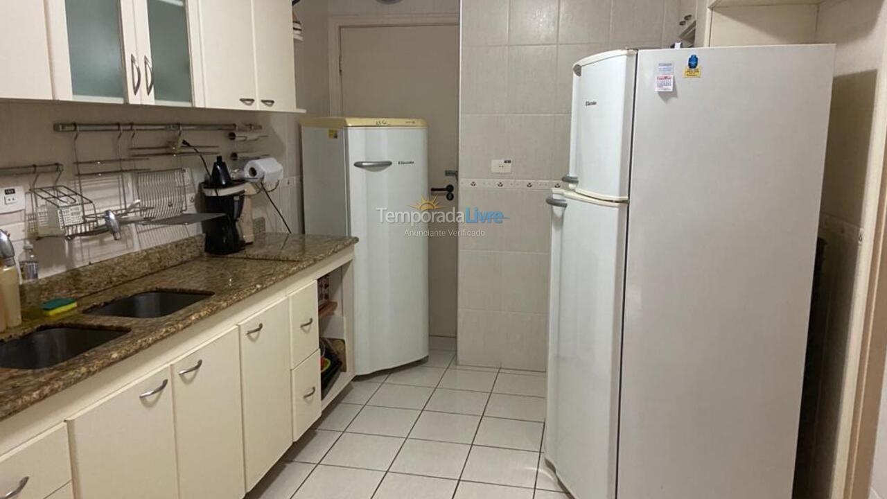 Apartamento para aluguel de temporada em Guarujá (Enseada)