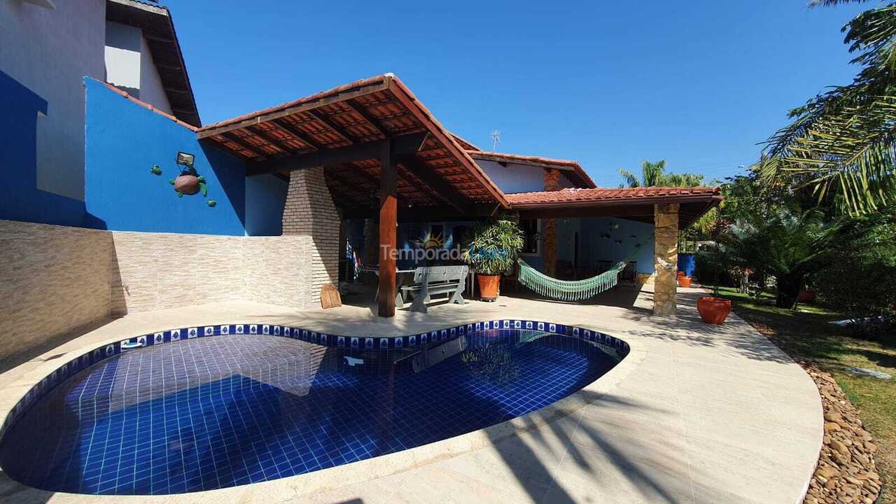 Casa para aluguel de temporada em Bertioga (Praia de Guaratuba)