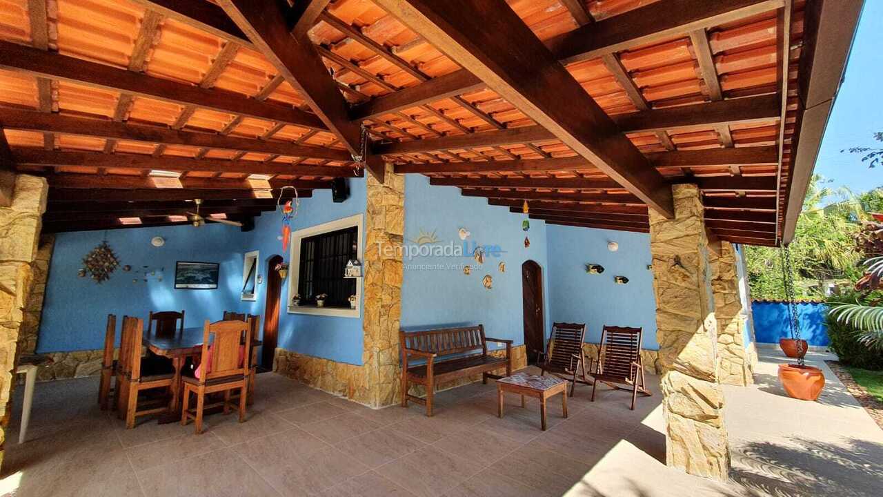 Casa para aluguel de temporada em Bertioga (Praia de Guaratuba)