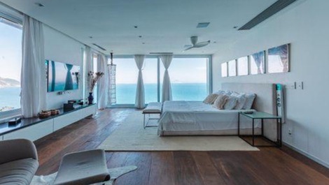 Surpreendente Mansão luxuosa no Joá, vista para o Mar
