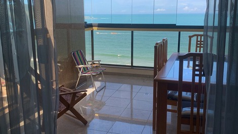Apartamento em Frente ao mar/Praia do Morro Guarapari-ES 10 pessoas
