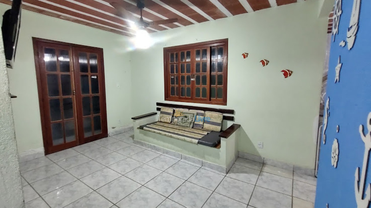 Casa para alquiler de vacaciones em Cabo Frio (Peró)