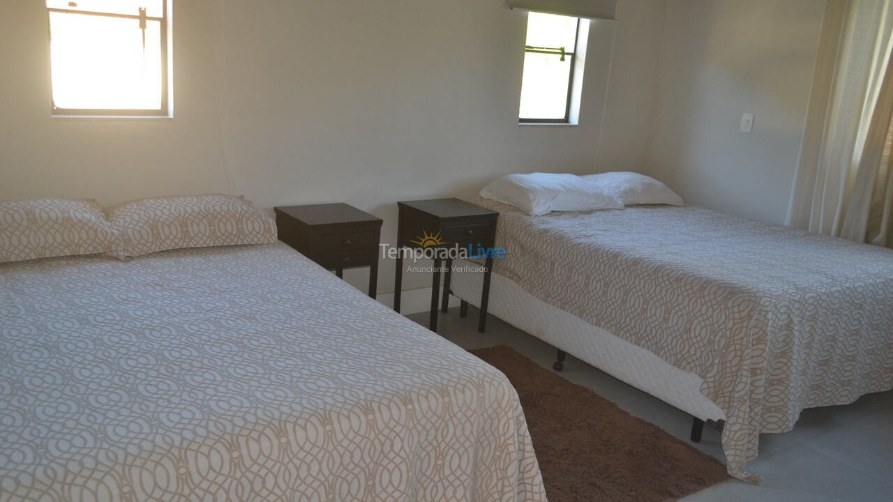 Casa para aluguel de temporada em Mogi das Cruzes (Biritiba Ussu)