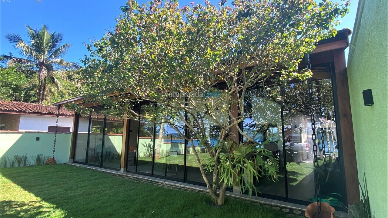 House for vacation rental in Ubatuba (Praia da Fortaleza)