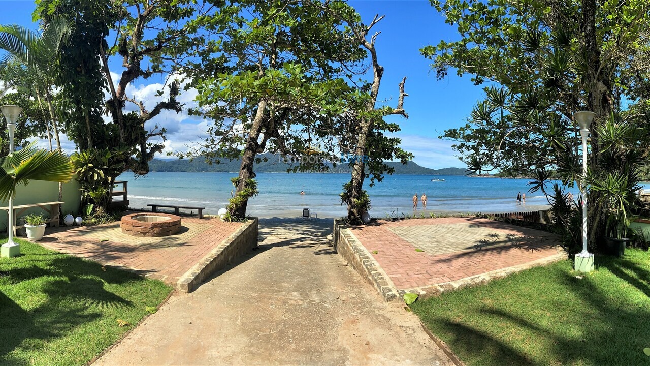 House for vacation rental in Ubatuba (Praia da Fortaleza)