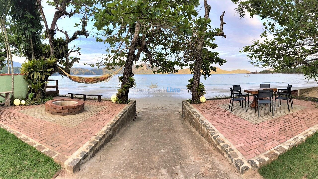 House for vacation rental in Ubatuba (Praia da Fortaleza)