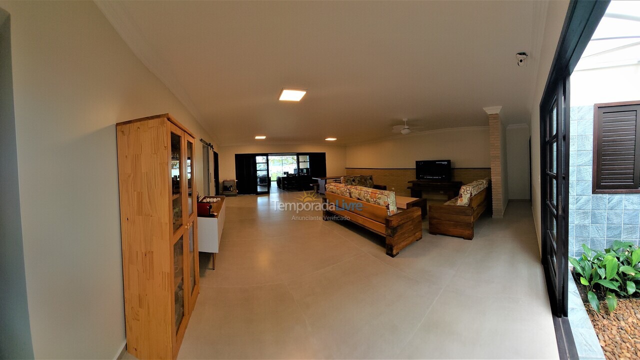 House for vacation rental in Ubatuba (Praia da Fortaleza)