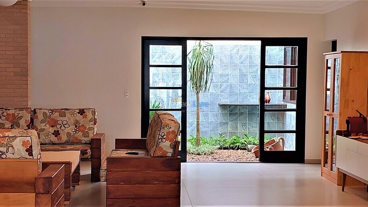 House for vacation rental in Ubatuba (Praia da Fortaleza)