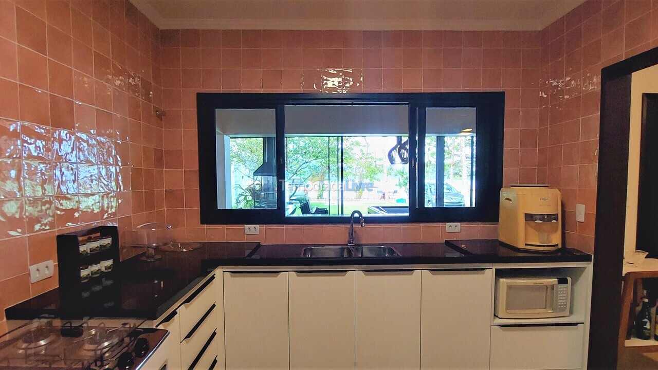 House for vacation rental in Ubatuba (Praia da Fortaleza)