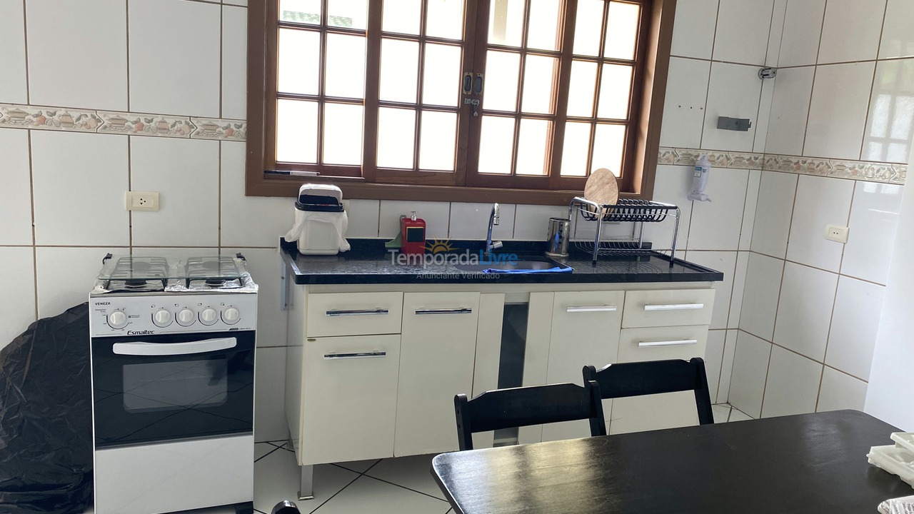 Casa para alquiler de vacaciones em São Sebastião (Praia deserta)