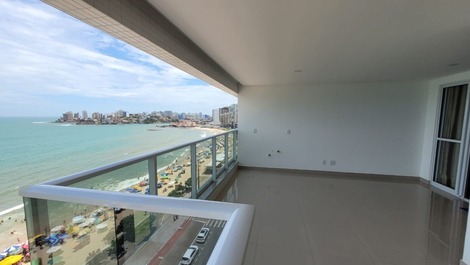 Apartment with 3 Bedrooms, all suites, Total Sea View, WiFi