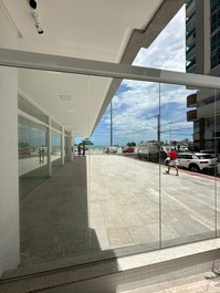 Apartment with 3 Bedrooms, all suites, Total Sea View, WiFi