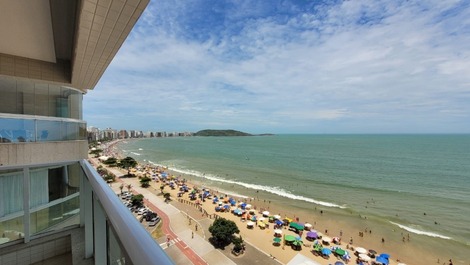 Apartment with 3 Bedrooms, all suites, Total Sea View, WiFi