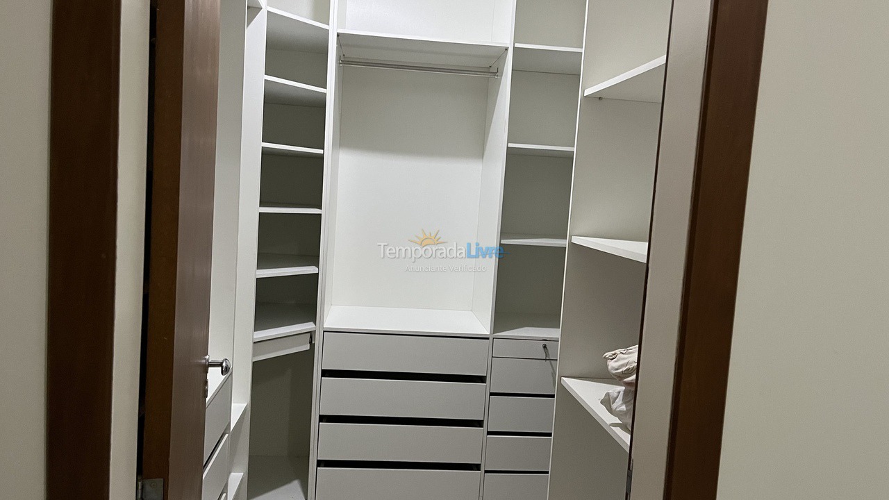 Casa para alquiler de vacaciones em Guarapari (Enseada Azul)