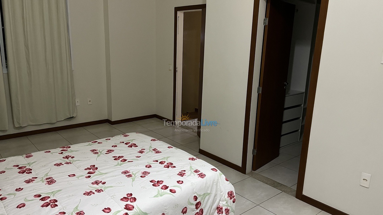 Casa para alquiler de vacaciones em Guarapari (Enseada Azul)