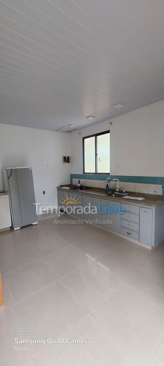 Chácara / sítio para aluguel de temporada em Camboriú (Braço)