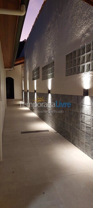 House for vacation rental in Ubatuba (Praia da Fortaleza)