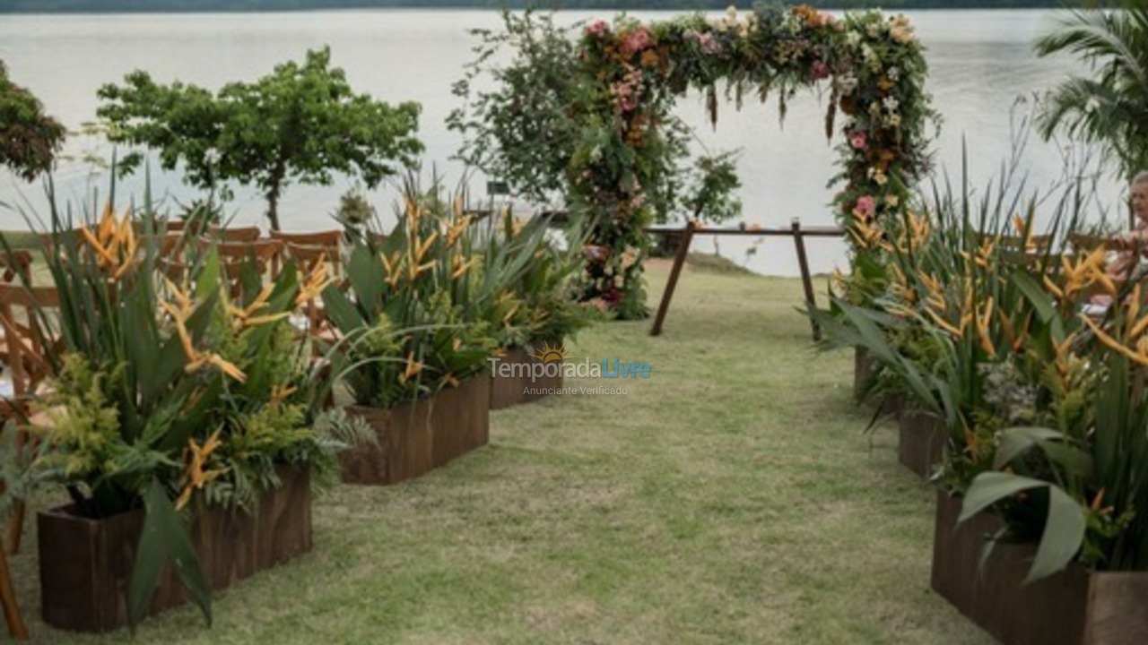 Casa para aluguel de temporada em São Jorge D'oeste (Residencial águas Claras)
