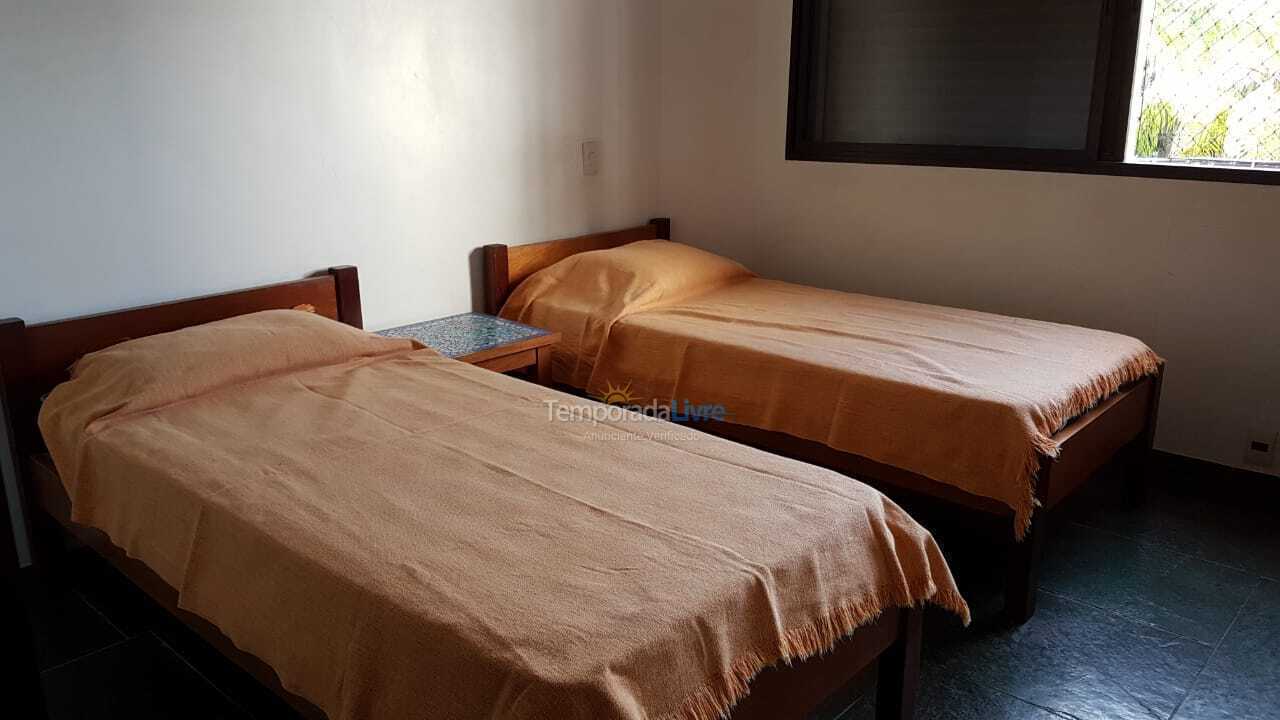 Apartamento para aluguel de temporada em Bertioga (Riviera de São Lourenço)