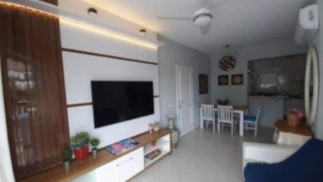 RIVIERA: Pie en la arena, 3 dormitorios (1 suite), aire, 8 invitados, balcón con Chur, M7