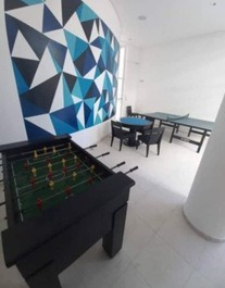 RIVIERA: Pie en la arena, 3 dormitorios (1 suite), aire, 8 invitados, balcón con Chur, M7