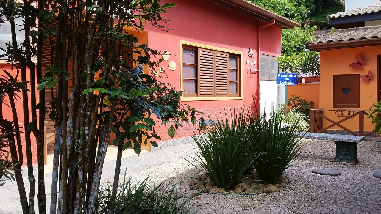 Casa para alquiler de vacaciones em Ubatuba (Praia do Lázaro)