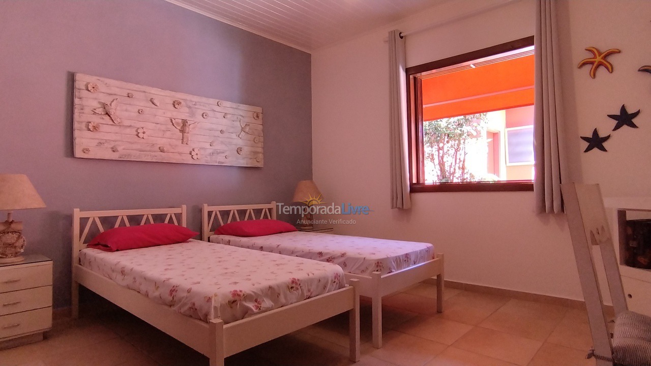 Casa para alquiler de vacaciones em Ubatuba (Praia do Lázaro)