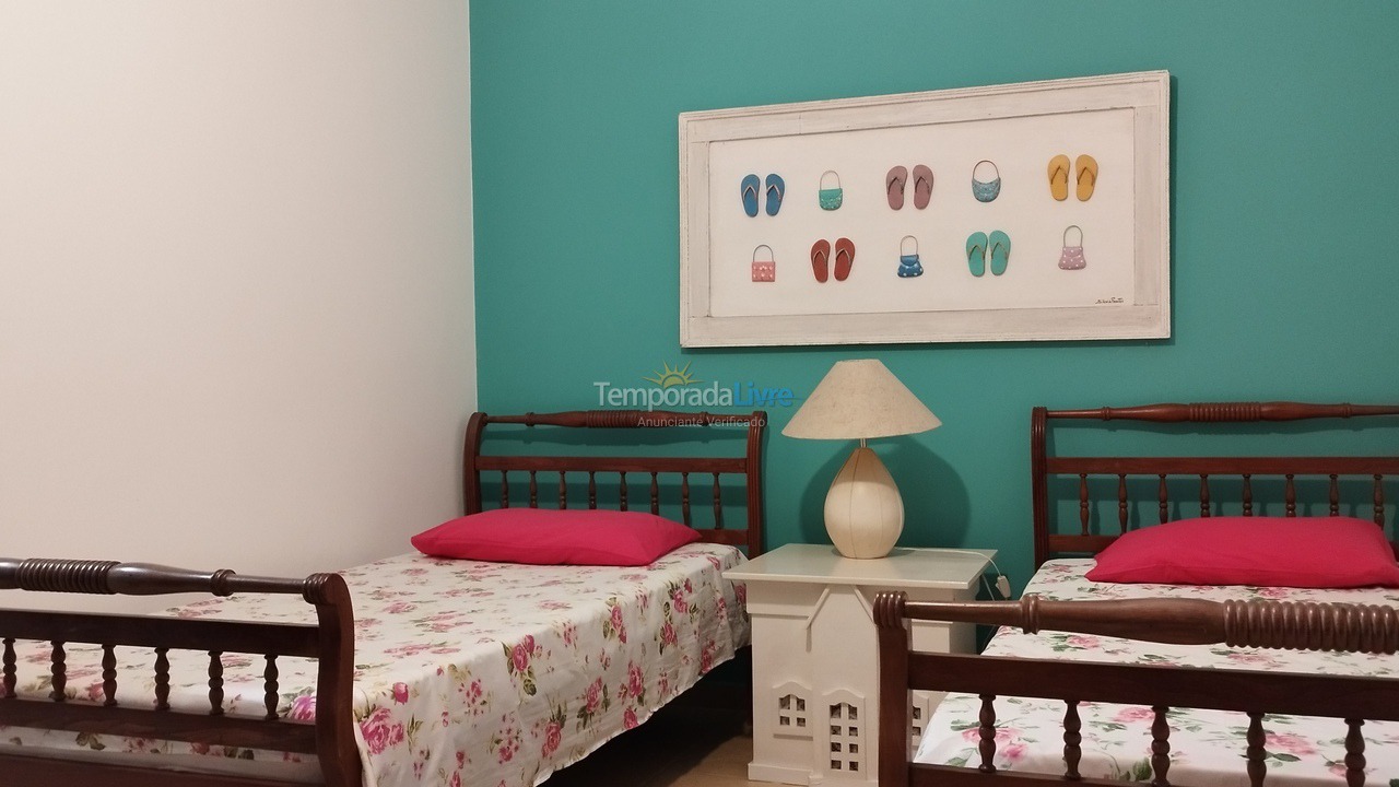Casa para alquiler de vacaciones em Ubatuba (Praia do Lázaro)