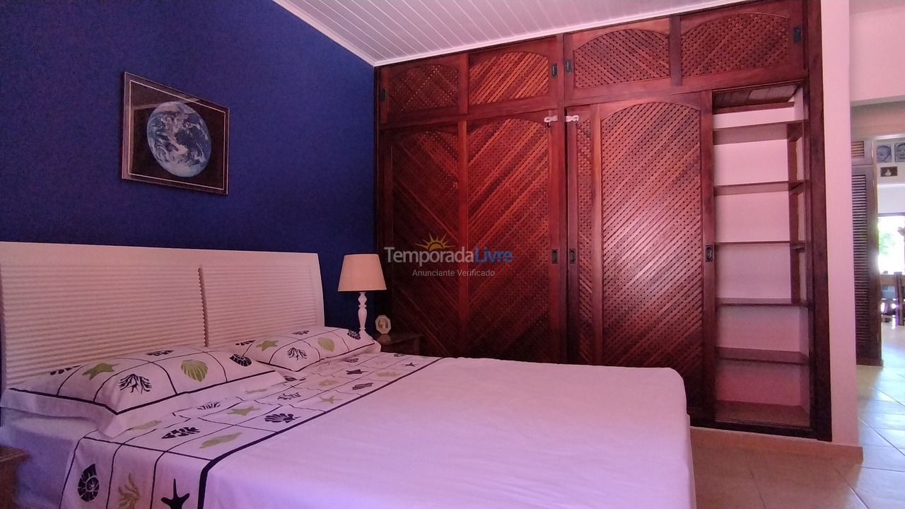 Casa para alquiler de vacaciones em Ubatuba (Praia do Lázaro)