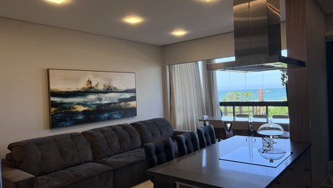 APARTAMENTO BEIRA MAR 3 SUÍTES