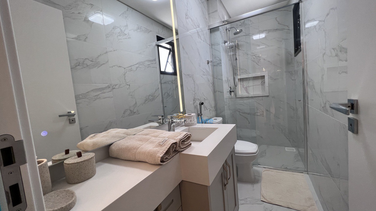 Apartamento para aluguel de temporada em Bombinhas (Mariscal)