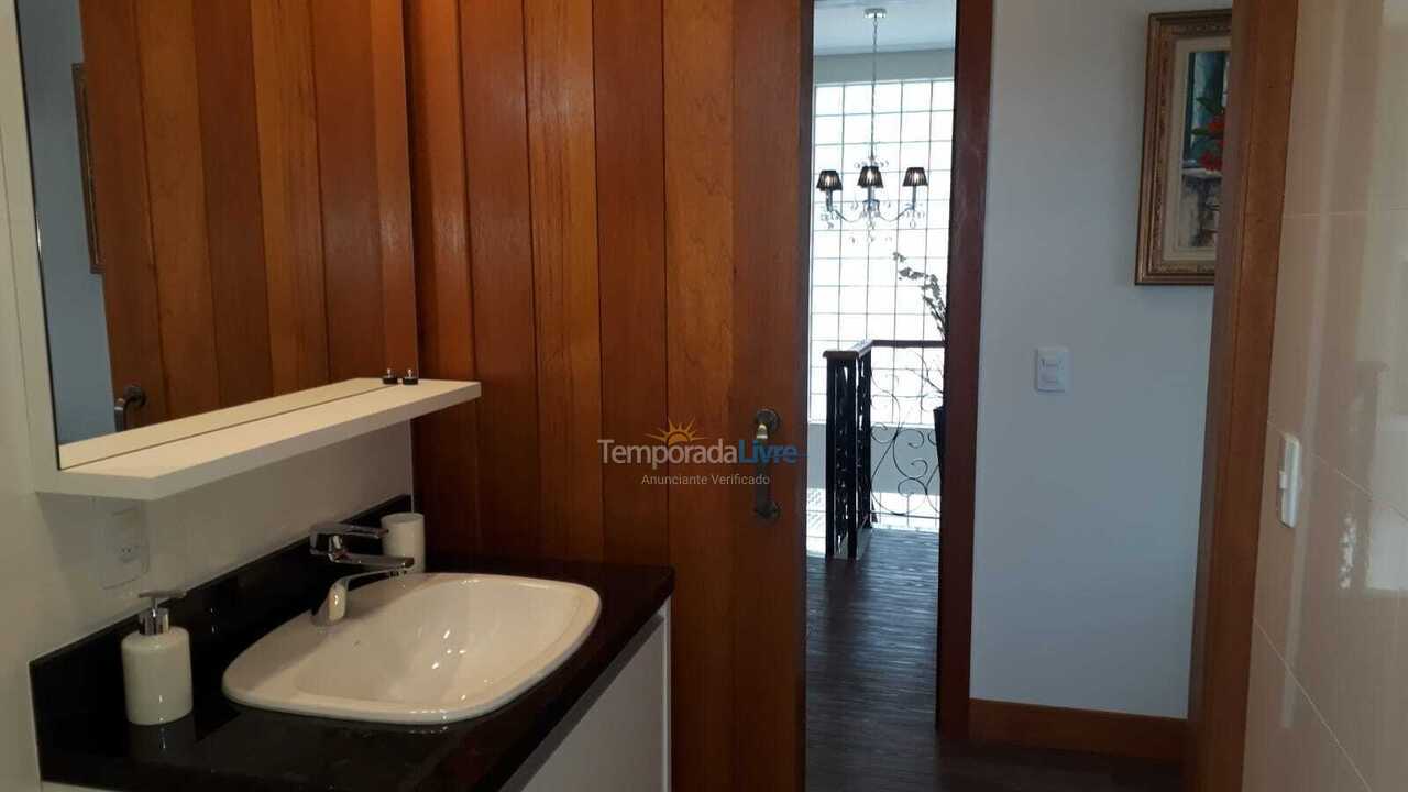 Casa para alquiler de vacaciones em Garopaba (Garopaba)