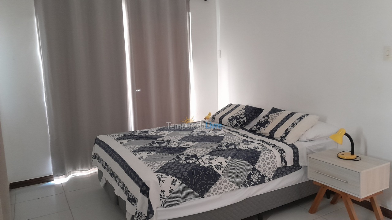 Casa para aluguel de temporada em Camaçari (Praia de Guarajuba)