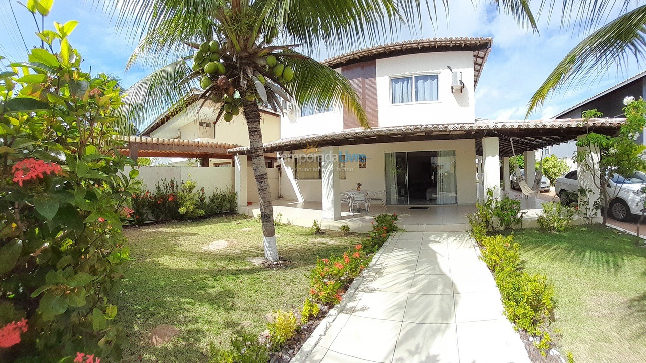 Casa para aluguel de temporada em Camaçari (Praia de Guarajuba)