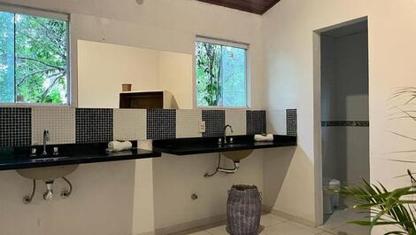 Large Duplex inside Posada, Servicios y Jardines