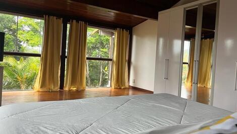 Large Duplex inside Posada, Servicios y Jardines