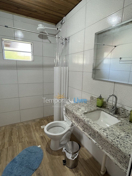 Casa para aluguel de temporada em Garopaba (Praia da Ferrugem)