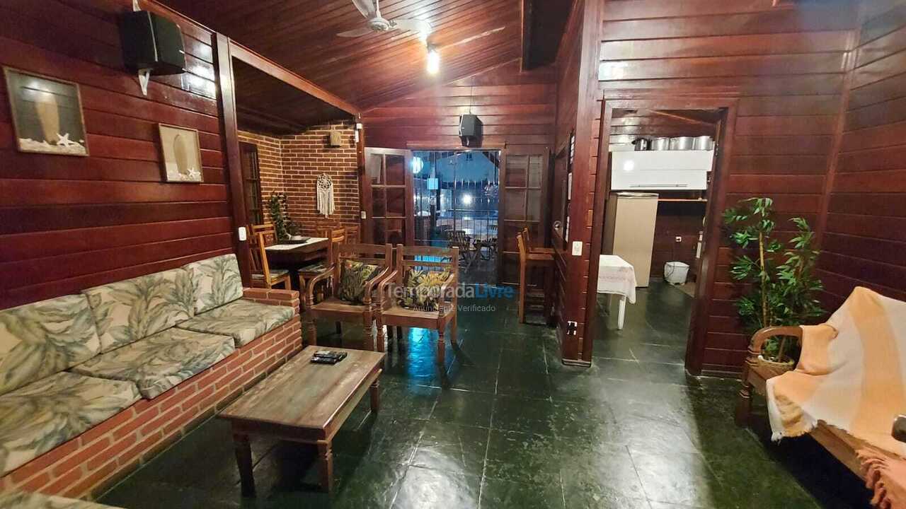 Casa para aluguel de temporada em São Sebastião (Juquehy)